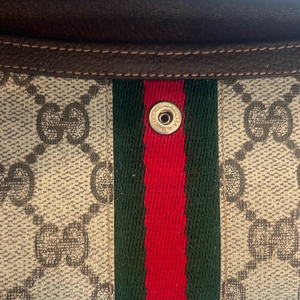 Vintage Gucci Long Wallet - Picture 6 of 10